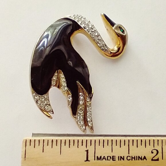 Black Swan Brooch Goldtone Retro 80s Resin Enamel Pavé Rhinestones - Picture 10 of 10